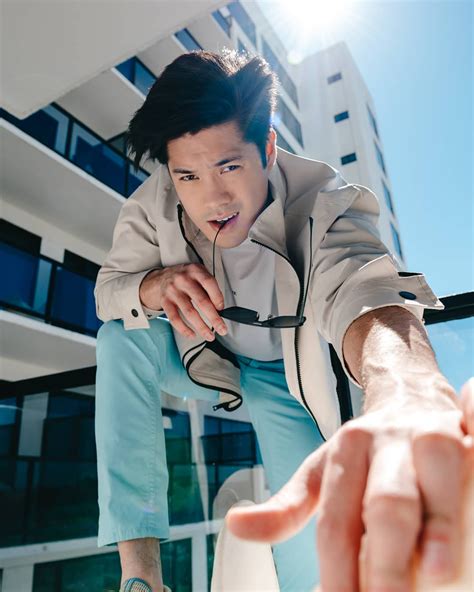 15 Asean Hunks to Quench Your Thirst .
